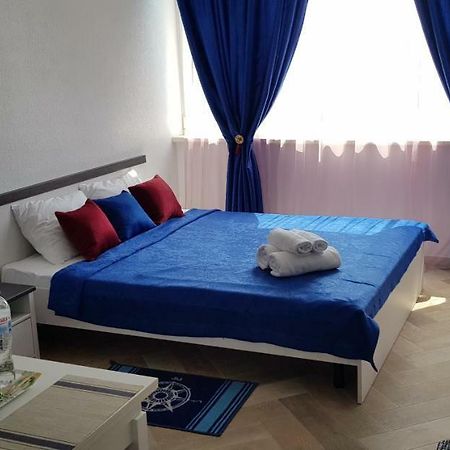7 Days Apartments Апартаменты В Затоке Zatoka Exterior foto